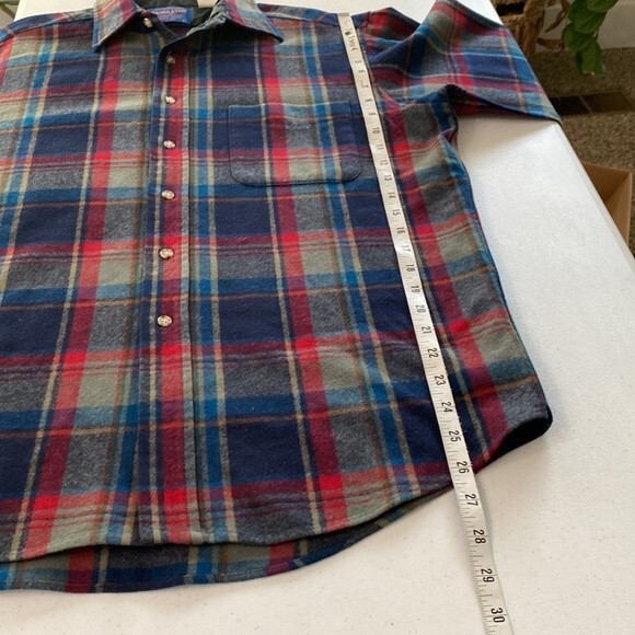 Pendleton Vintage Plaid Long Sleeve Button Down Shirt Pure Virgin Wool Made USA - Picture 12 of 16